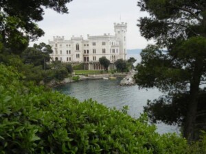 castello-di-Miramare
