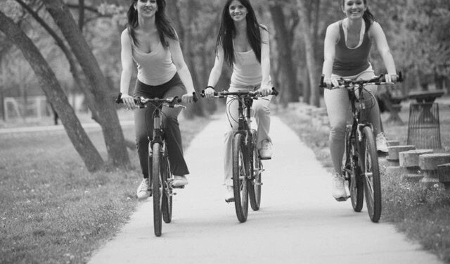 donne e bici