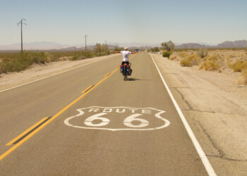 in bicicletta sulla route 66