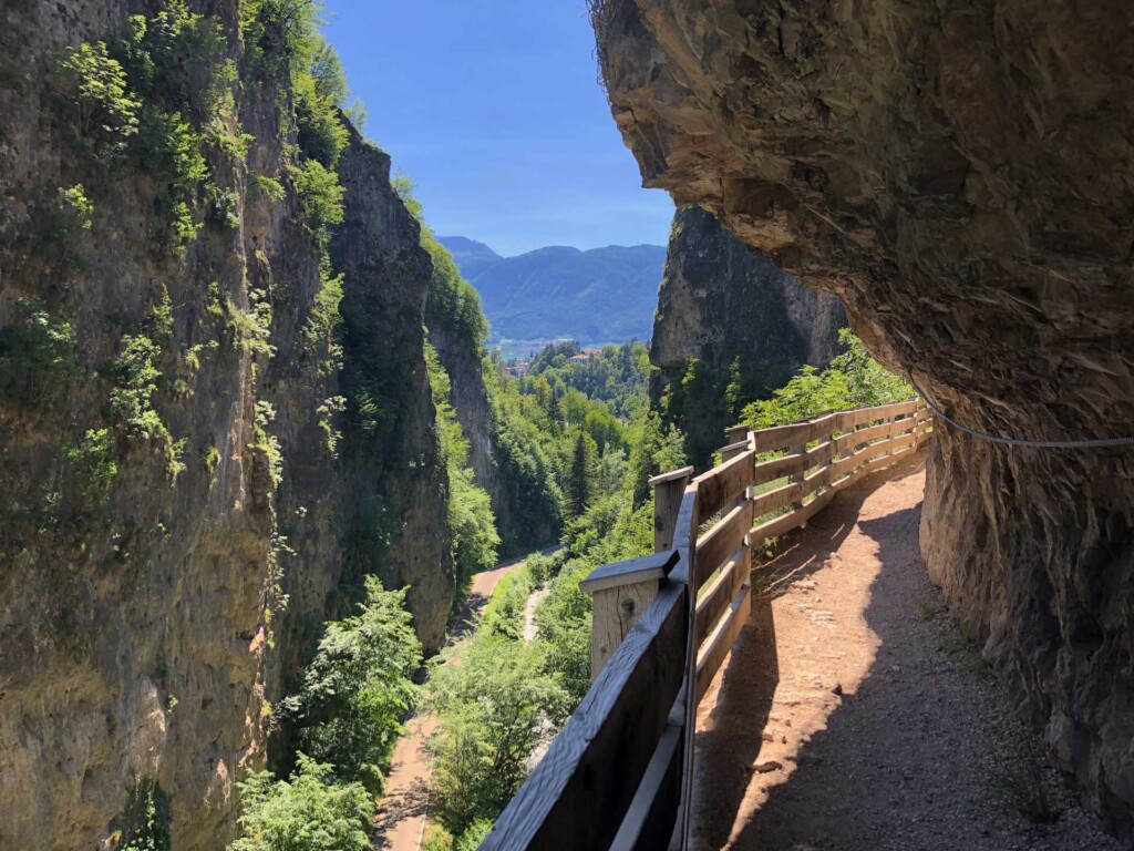 sentiero per San Romedio - © Apt Val di Non