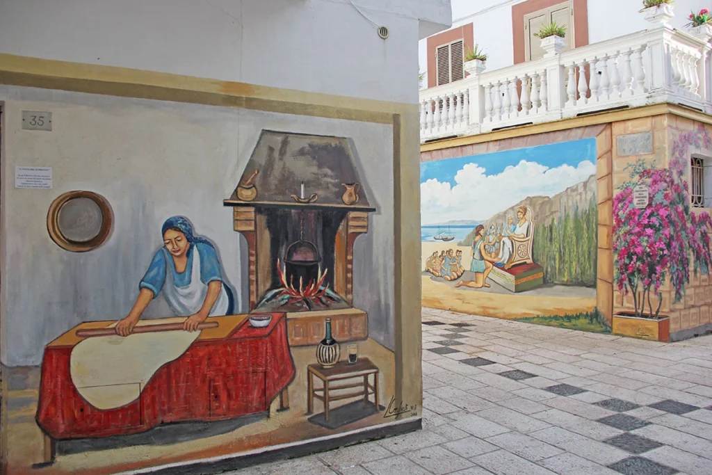 In bici tra i borghi arbëreshë del Molise - Murales Campomarino