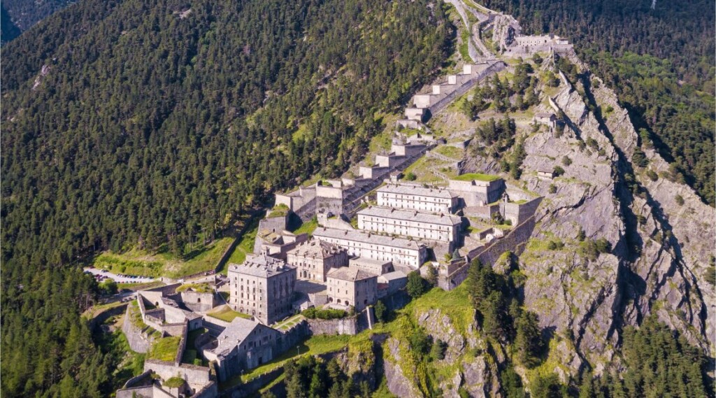 le strade dei forti - forte fenestrelle