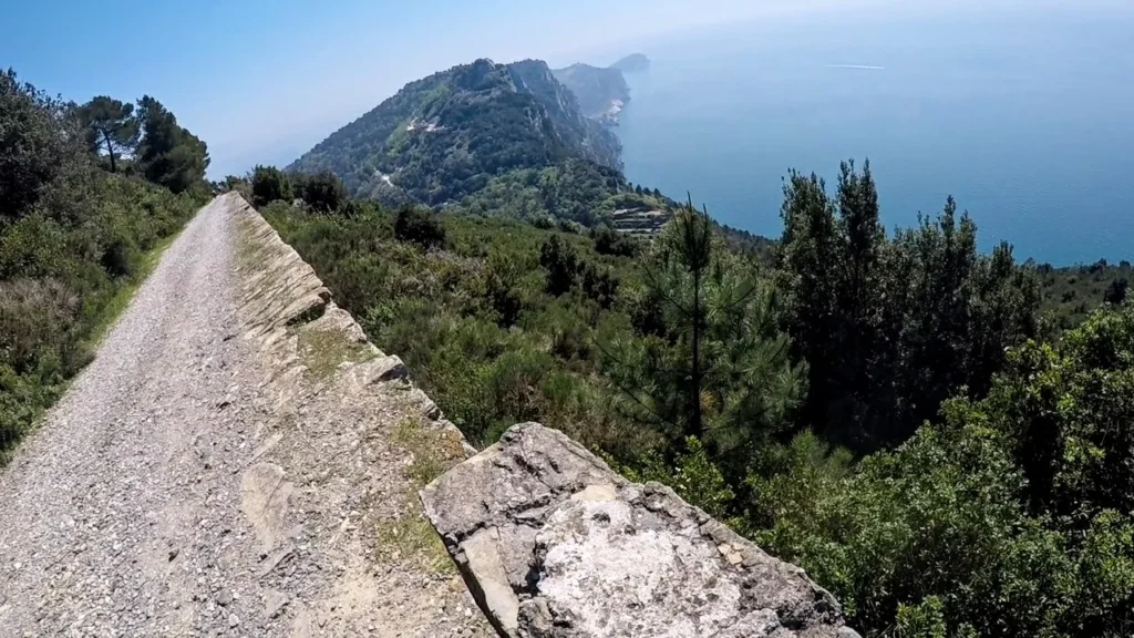 Alta Via delle Cinque Terre