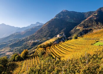 tirolo in bicicletta - panorama Castel Tirolo
