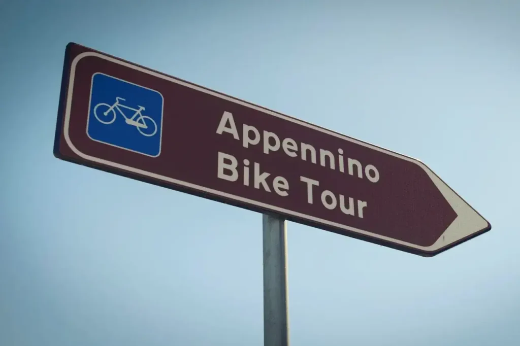 cicloturismo 2026 - segnaletica appennino bike tour