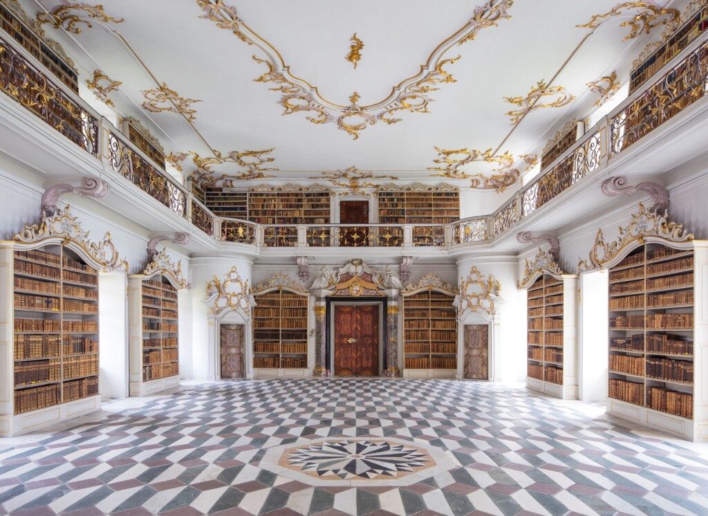 Abbazia di Novacella - sala barocca della Biblioteca_(c)Richard_Groener