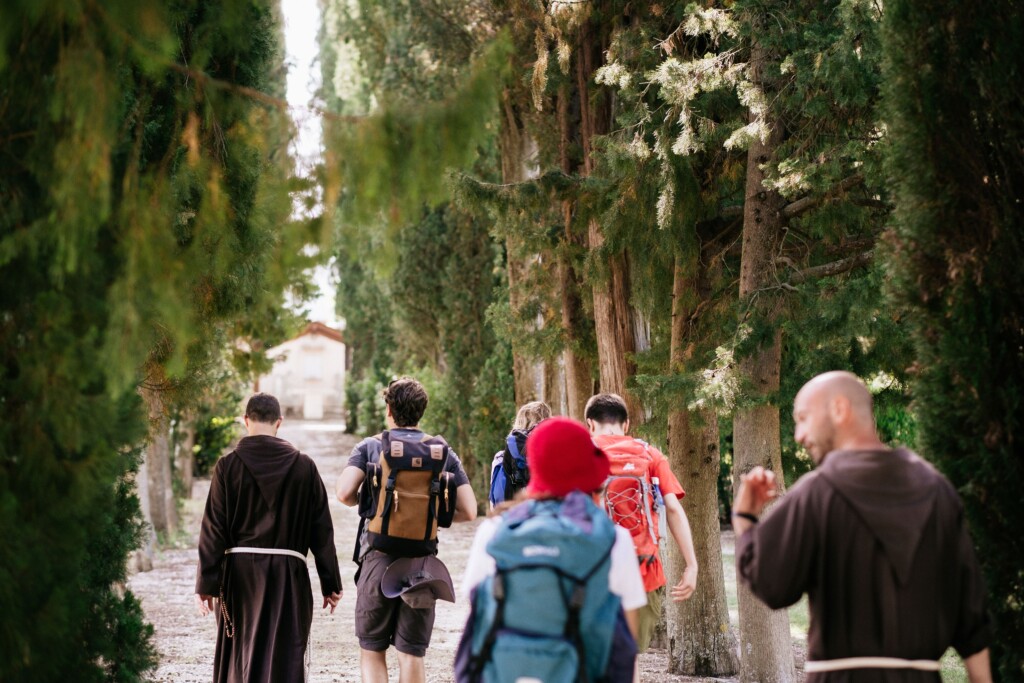 Cammino dei Cappuccini - pellegrini e frati